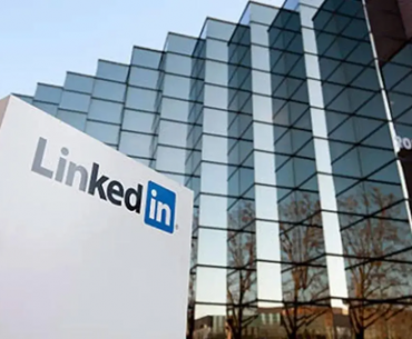 According to LinkedIn Data, More Women Are Looking for Business Possibilities During The Epidemic